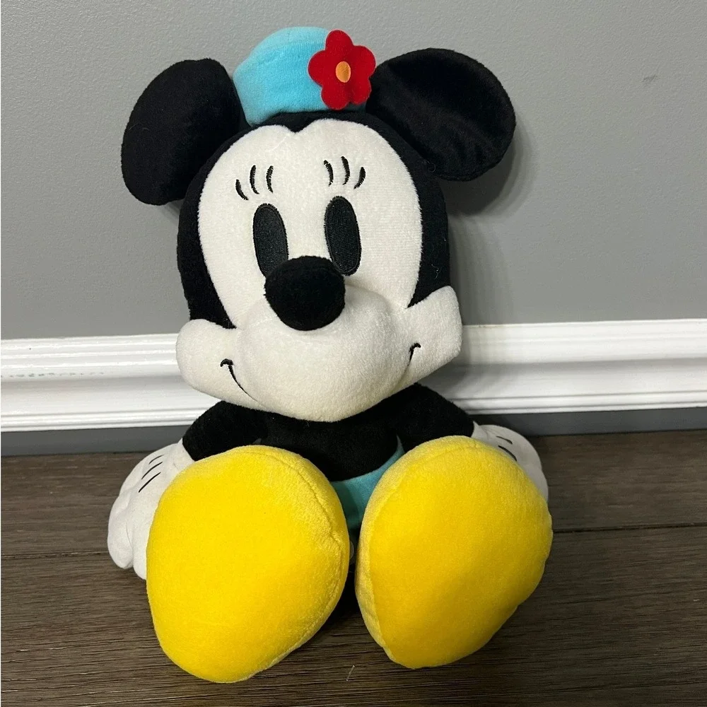 SEGA‎ Minnie Mouse Plush Doll Stuffed Animal Toy Blue Hat Flower Kids